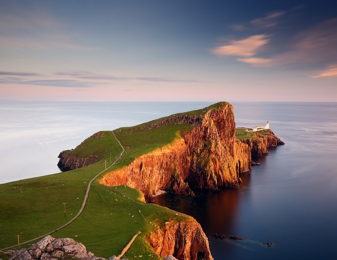 Escocia tradicional con isla de Skye