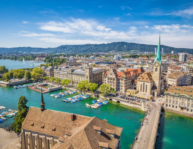 Lo mejor de Suiza y la Selva Negra – Inicio Zúrich